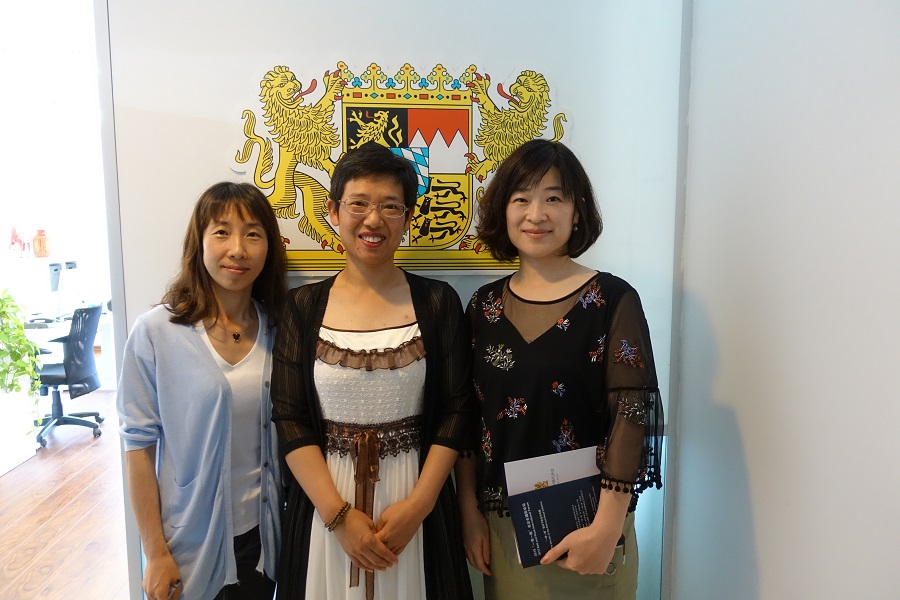 2018年7月6日，青岛市市南区商务局副局长陈鹏一行到访山东代表处.JPG